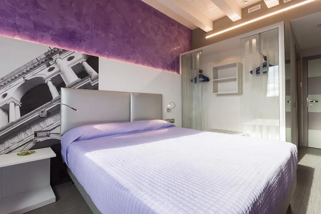 Hotel Doge Vicenza 3*,